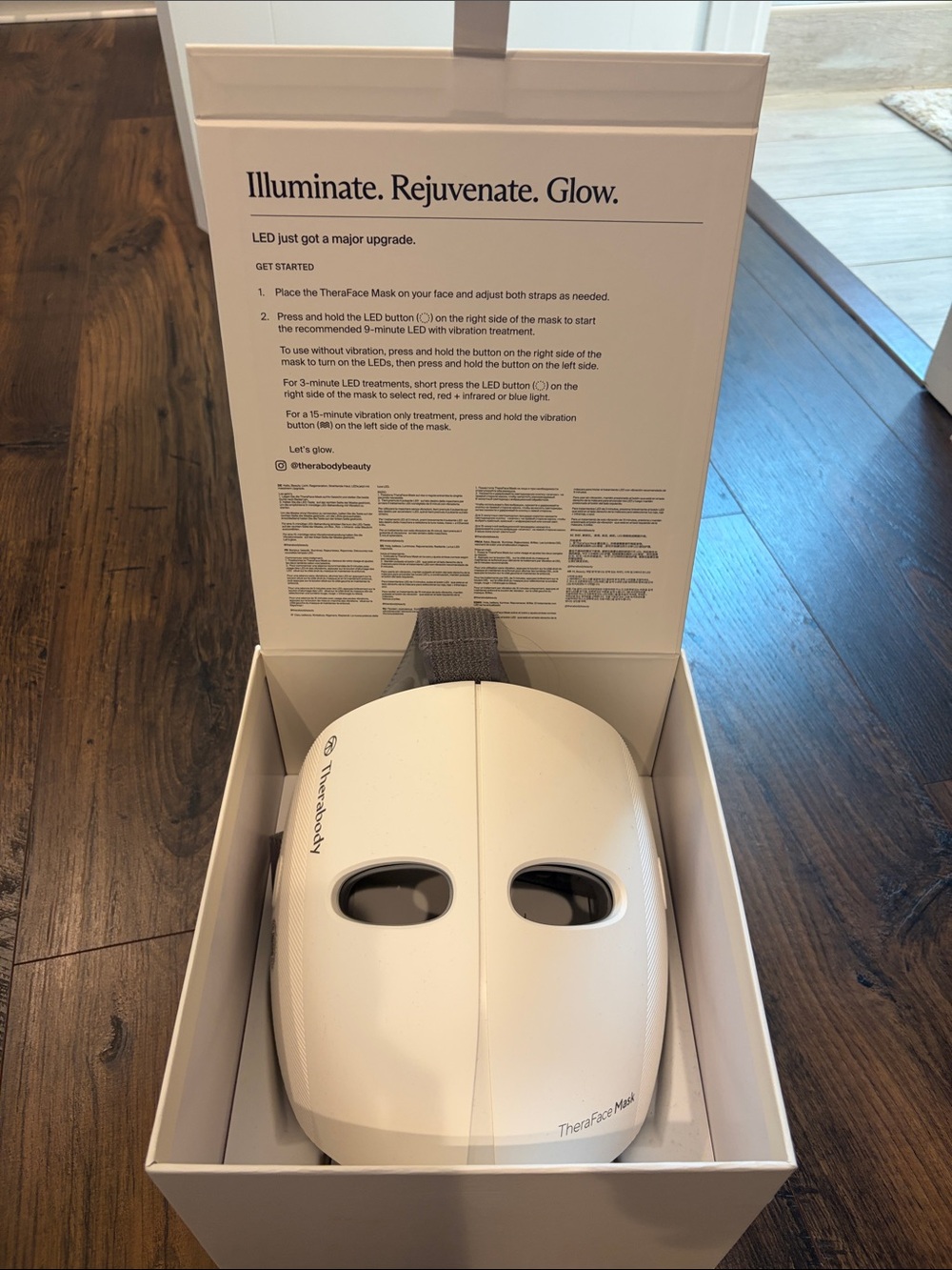 Therabody Theraface LED Mask in White